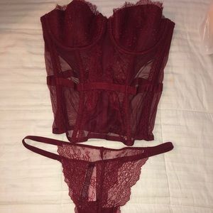 VS red lingerie set